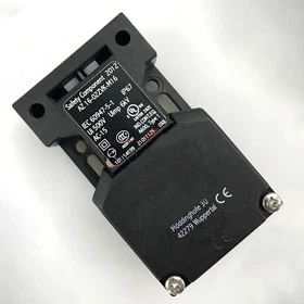 1PC New For SCHMERSAL AZ16-02ZVRK-M16 AZ16-02zvk-M16 Safety Door Switch