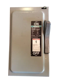 SN422 - Siemens 60 Amp 240VAC 3-Pole Heavy Duty Enclosed Disconnect Switch