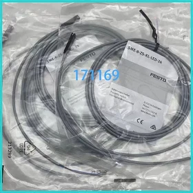 Proximity switch Festo SME-8M-DS-24V-K-0,3-M8D SME-8-ZS-KL-LED-24 SME-8-S-LED-24