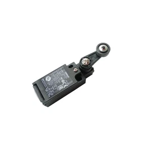 1X New D4N-212G D4N-2A20R 2A32R D4N-4A20R D4N-112H D4N-212H D4N-412G 2A20 Omron