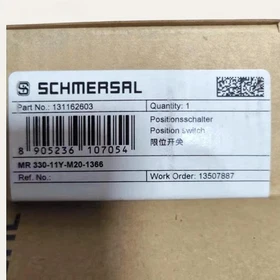 1PC NEW SCHMERSAL MR330-11Y-M20-1366 limit switch