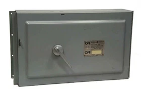 THFP365 - General Electric 400A 600V 3 Pole Fusible Panel Switch Circuit Breaker