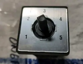 ON6PBS11876 ABB Switch Knob Faceplate Scuffs