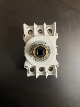 SE00-11-PKZ0 ABB Asea Boveri Disconnect Switch