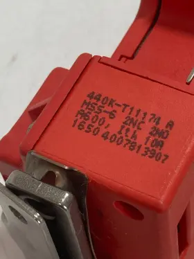 440K-T11174 ALLEN-BRADLEY Safety Switch Guardmaster Trojan #2