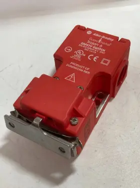 440K-T11174 ALLEN-BRADLEY Safety Switch Guardmaster Trojan