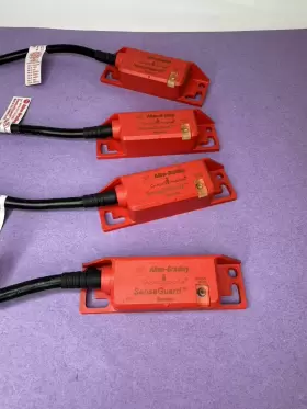440N-Z21SS2HN ALLEN-BRADLEY Contact Safety Switch Sensaguard #2