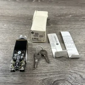 800MR-H31BLAK ALLEN-BRADLEY Selector Switch Keys Nos