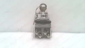 800T-E11 ALLEN BRADLEY Cylinder Lock Push