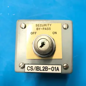 800T-H33D1 ALLEN-BRADLEY Switch Lock Motor Hoffman Enclosure
