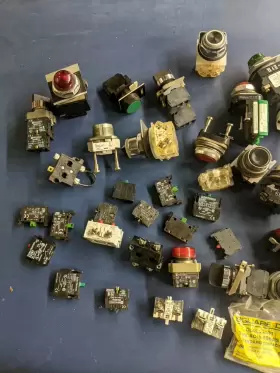 800T-X538 ALLEN-BRADLEY Square Devices