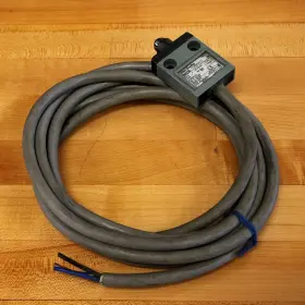 802B-CSAD-XSXC-3 ALLEN BRADLEY Limit Switch Top Push Roller