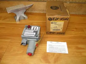 836T-T303JX9 ALLEN-BRADLEY Pressure Control Switch