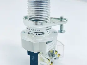 800H-JP2KB7 ALLEN BRADLEY Siemens Eaton Square Schneider Abb #2