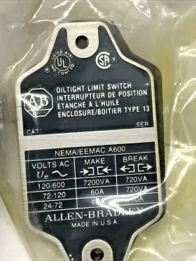 X-172380 ALLEN-BRADLEY Limit Switch Nameplate Cover