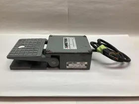 1025-B2SPPX AMETEK Palm Switch