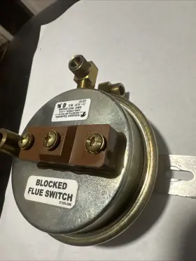 8021205256 ANTUNES Air Differential Pressure Switch #3
