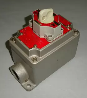 EFD175-102S634 APPLETON Switch Explosion Auto #2