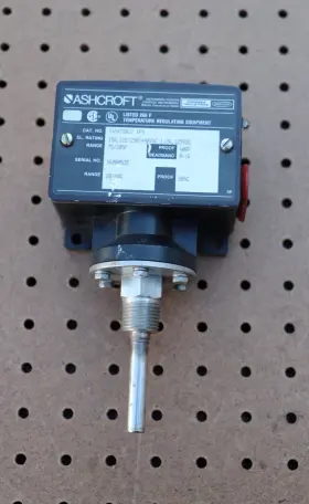 T424TS027 ASHCROFT Xfs Temperature Regulator Switch Vac #2