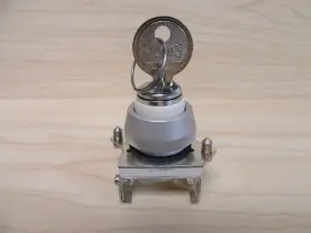 S2E-1424A BACO CONTROLS Selector Switch