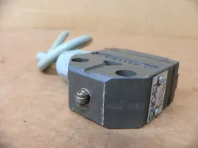 22113045 BALLUFF ENGEL Mechanical Limit Switch #2