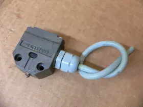 22113045 BALLUFF ENGEL Mechanical Limit Switch