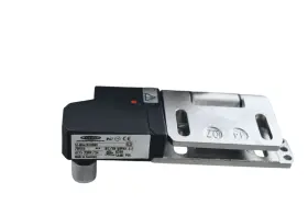 SI-HG63FQDRR BANNER ENGINEERING Hinge Switch Safety Interlock