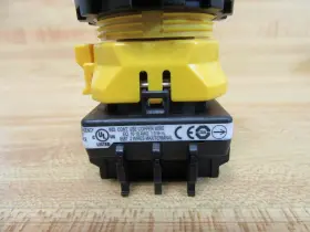 SSA-EB1P-02 BANNER Push Switch #2