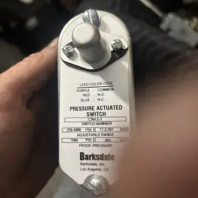 C9612-3-CS BARKSDALE Pressure Switches