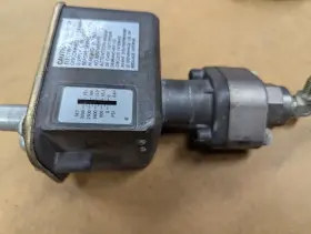 C9622-3-H-F BARKSDALE Pressure Actuated Switch