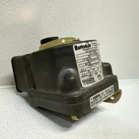 D1T-A150SS-P2 BARKSDALE Pressure Switch #2