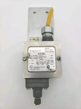 E1H-R90 BARKSDALE Pressure Actuated Switch #2