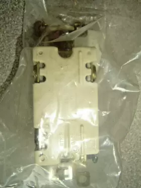 4803-GLI BRYANT TECH-SPEC Glow Toggle Switch #3