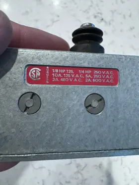 M3BRM BURGESS Limit Switch #3
