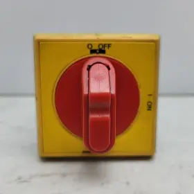 CDNF25A3D BUSSMANN Abb Selector Switch Lockable Disconnect #2