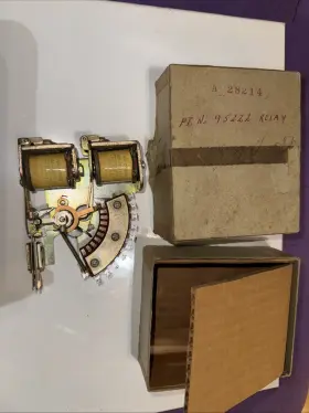 A28214 C.P. CLARE Stepping Switch Relay Nos Box