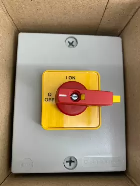 EDS2-416-ABS-LRY C3 CONTROLS Enclosed Disconnect Switch #3