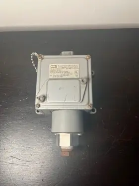 604GZ11-7011 CCS Control Sensors Pressure Switch