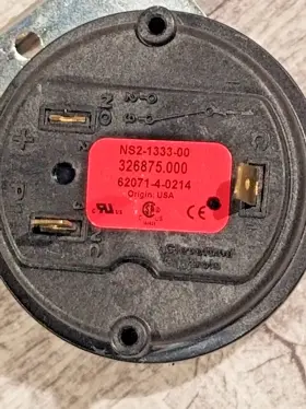NS2-1333-00 CLEVELAND CONTROLS Exhaust Air Switch Smith #2
