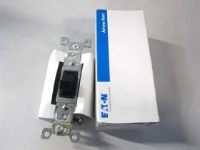 040893123905 COOPER Poles Nema Toggle Manual Motor Starter