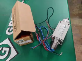 085343 CUSTOM CONTROL SENSORS INC Pressure Switches