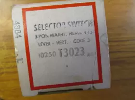 10250T3023 CUTLER-HAMMER Selector Switch Position Cat #2