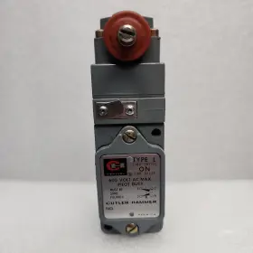 10316H1600A CUTLER-HAMMER Culter Limit Switch Volt Box
