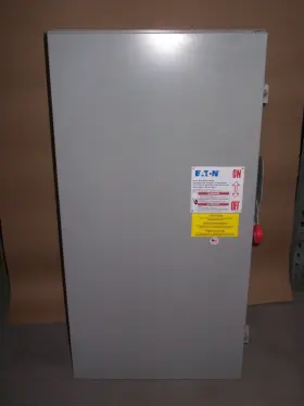 DG225NRK CUTLER-HAMMER Eaton Fusible Safety Switch Disconnect