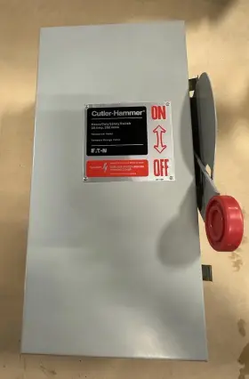 DH321FDK CUTLER-HAMMER Safety Disconnect Switch Pole