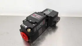 E51CNF1 CUTLER-HAMMER Fiber Optic Sensor Coil Eaton