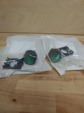 M22S-D-G CUTLER HAMMER Pack Eaton Box Pushbutton #2