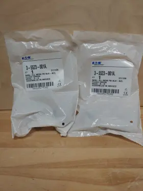 M22S-D-G CUTLER HAMMER Pack Eaton Box Pushbutton #3