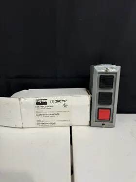 20C797 DAYTON Push Buttn Cntrl Station Close