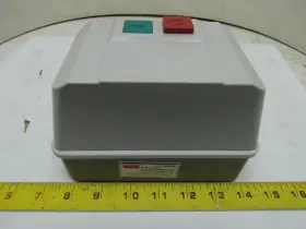 2UXV8 DAYTON Iec Contactor Nema Start Push Enclosure
